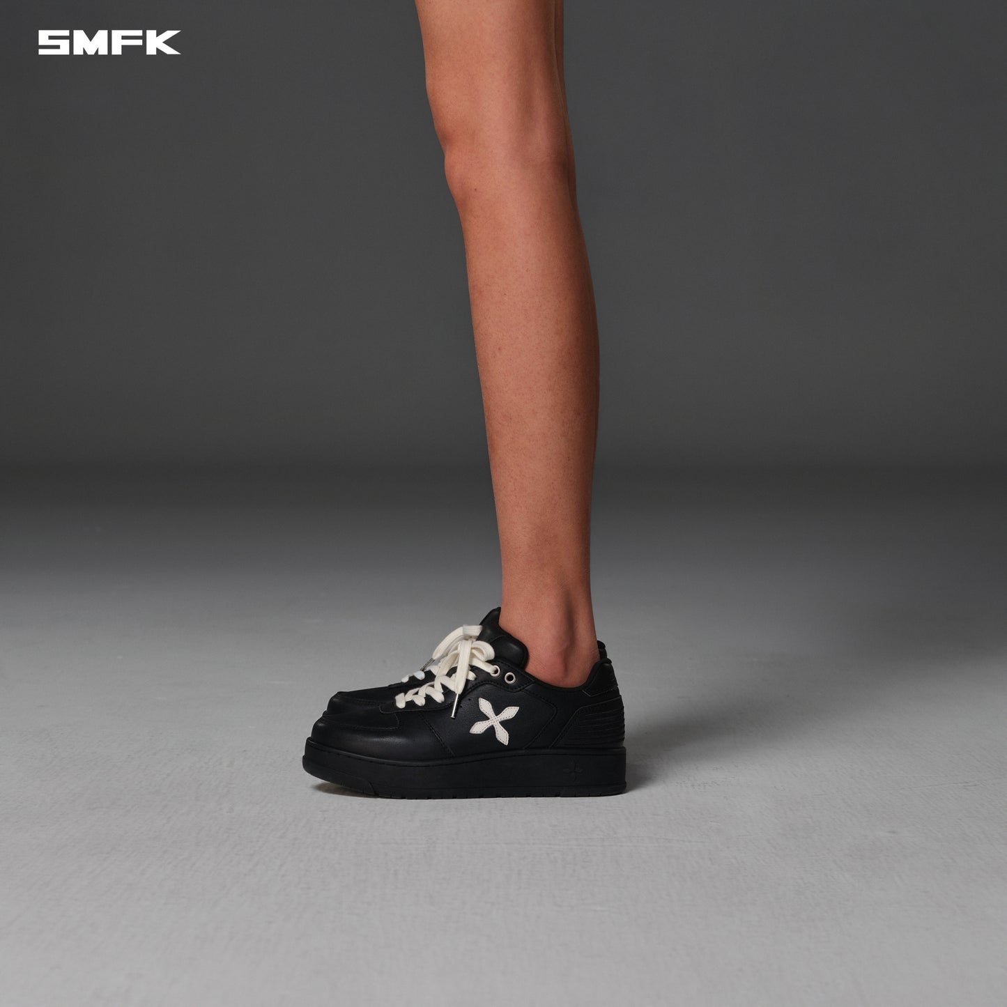 COMPASS MODE-T LEATHER MULTI SNEAKER - WILD BLACK