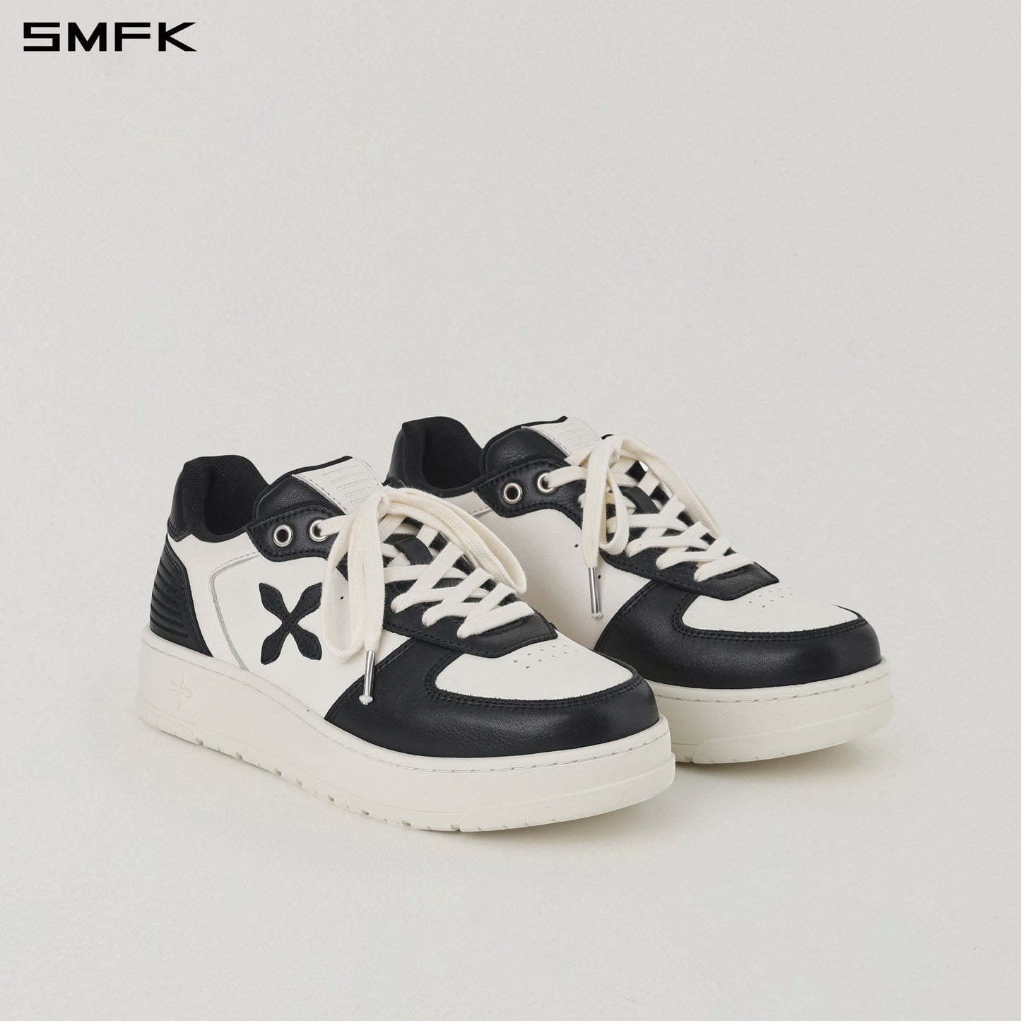 RETRO CROSS TRAINER/LEATHER/W