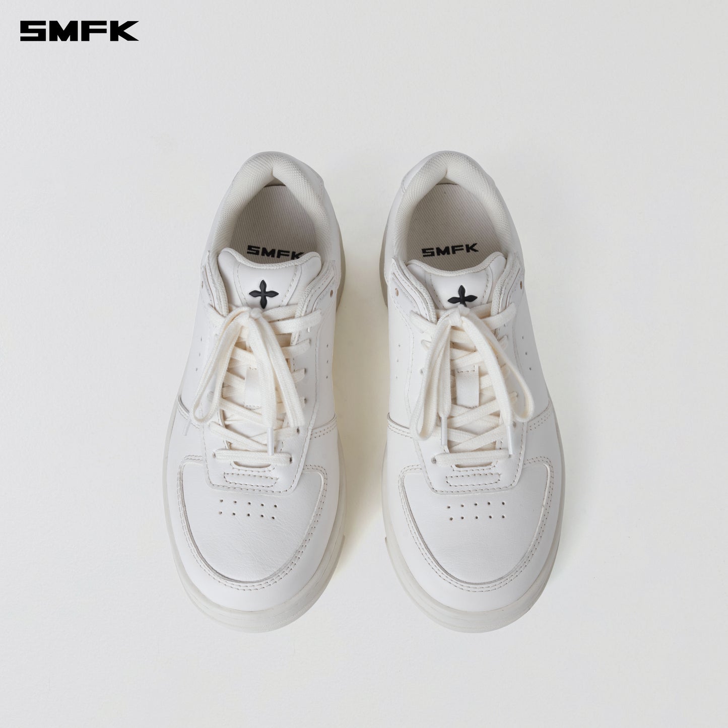 COMPASS MODE-T LEATHER SNEAKER/ CLOUD WHITE