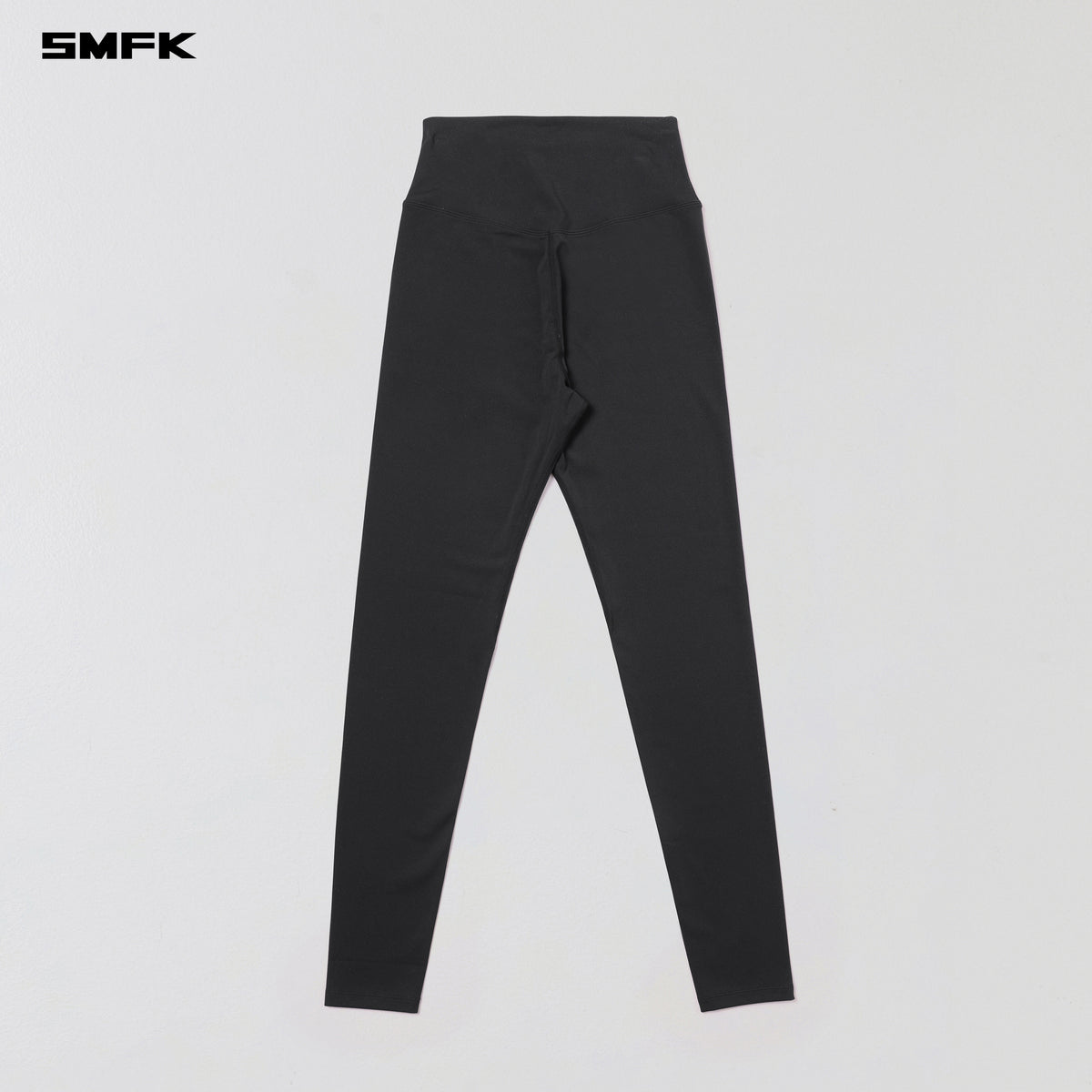 FOCUS GYM TAPER PANTS/Lycra Nylon CLOUD WHITE