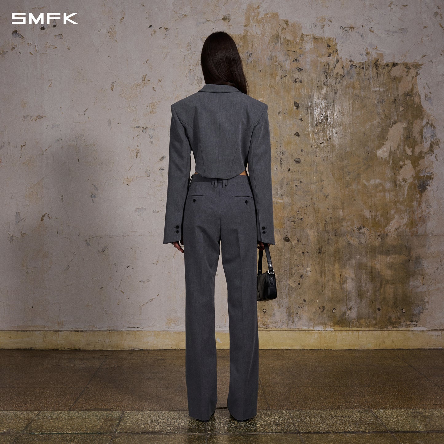 MYTH AEOLUS SHORT EVENING SUIT/POLYESTER+VISCOSE+SPANDEX+WOOL