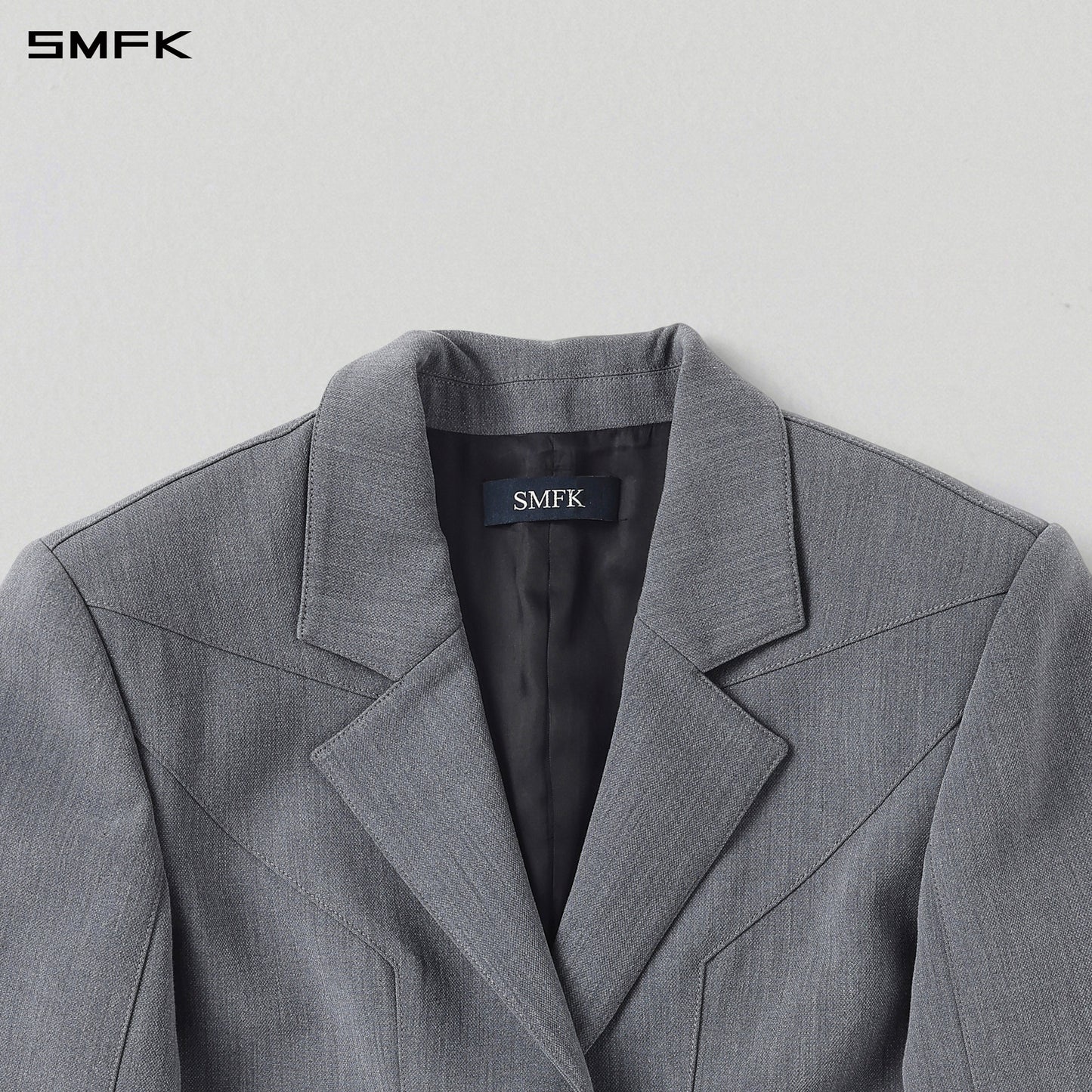 MYTH AEOLUS SHORT EVENING SUIT/POLYESTER+VISCOSE+SPANDEX+WOOL