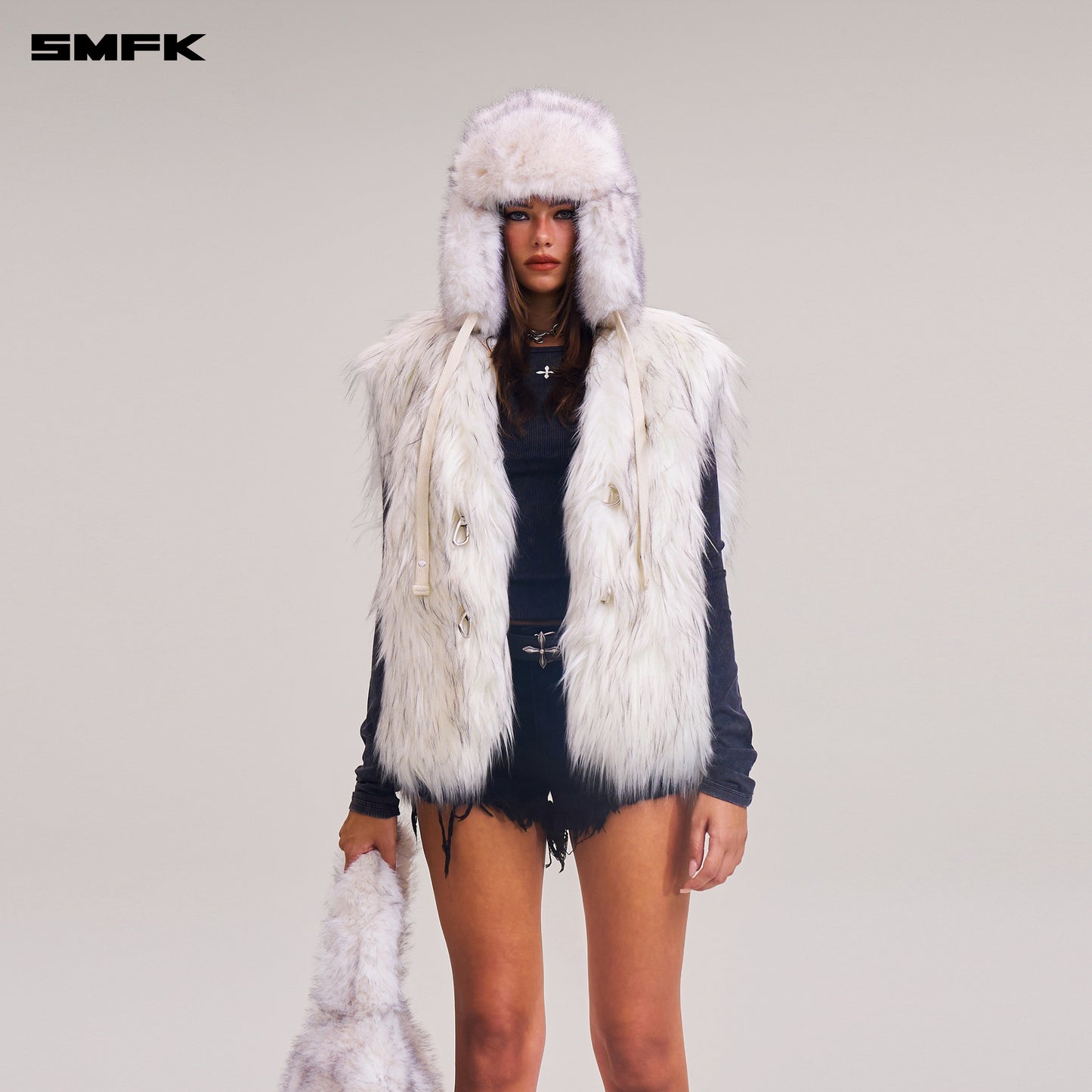 COMPASS MODE FURRY HUGE TANK/ ARCTIC FOX WHITE