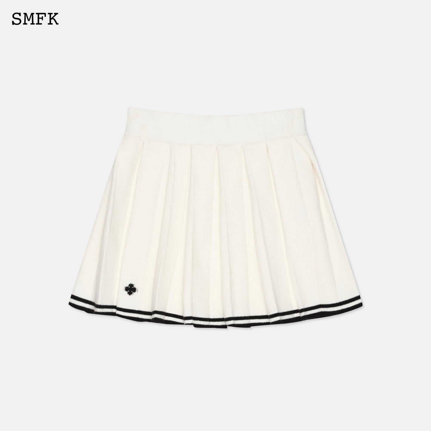 COMPASS ACADEMY WHITE CASHMERE PLEATED SKIRT