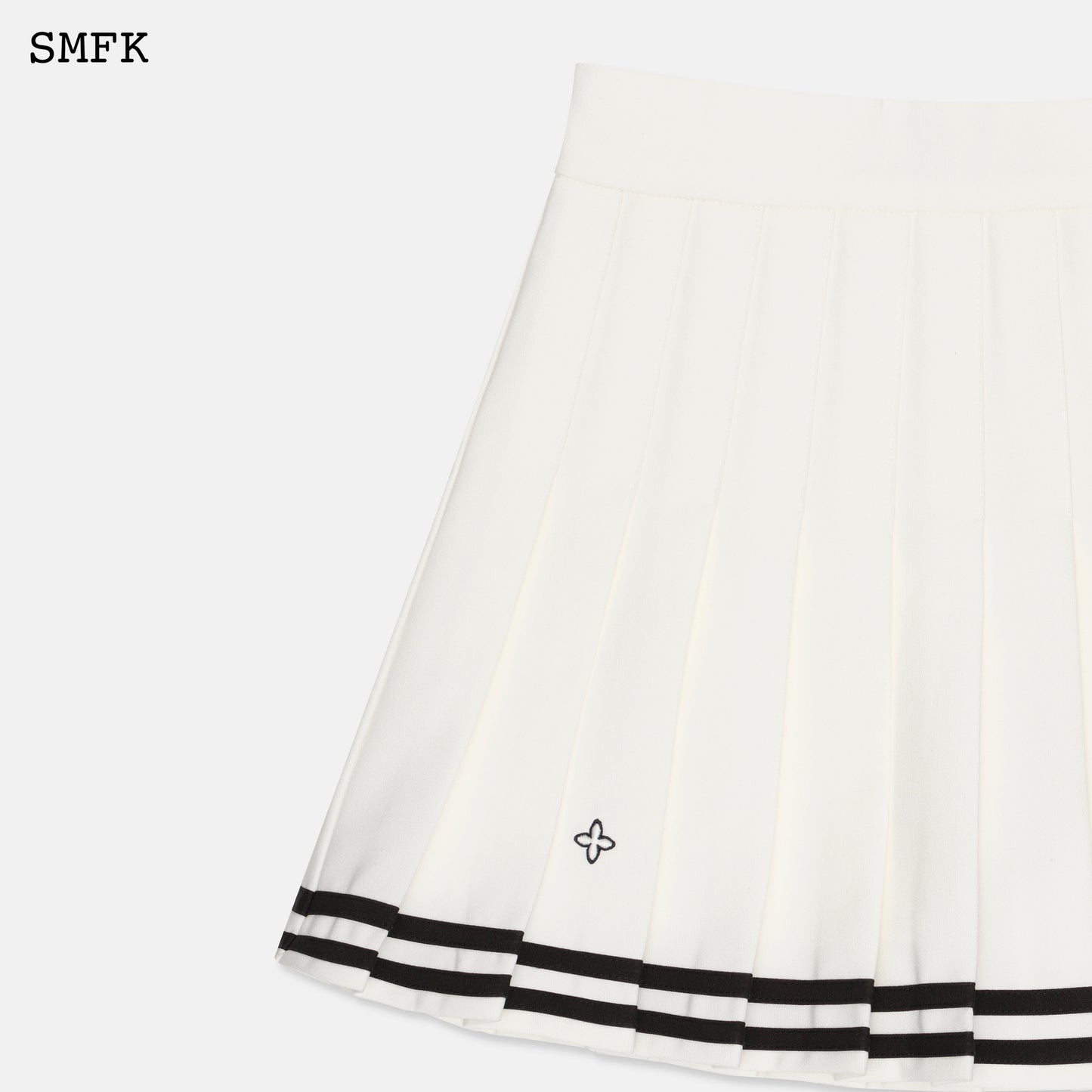 COMPASS ACADEMY WHITE PLEATED SKIRT