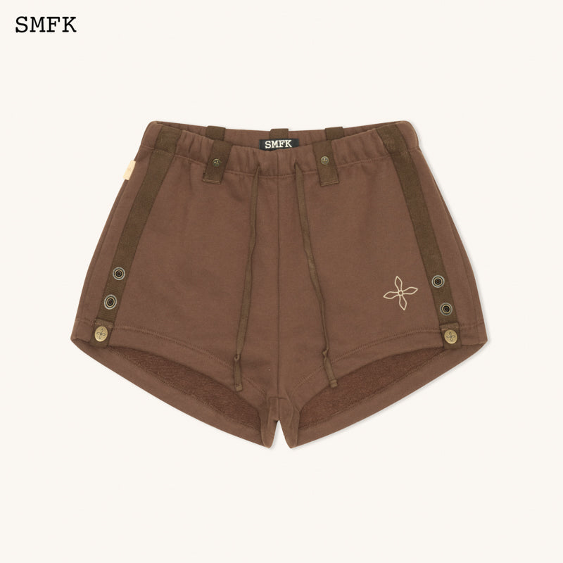 WILDWORLD ADVENTURE CAMPING SHORTS IN BROWN