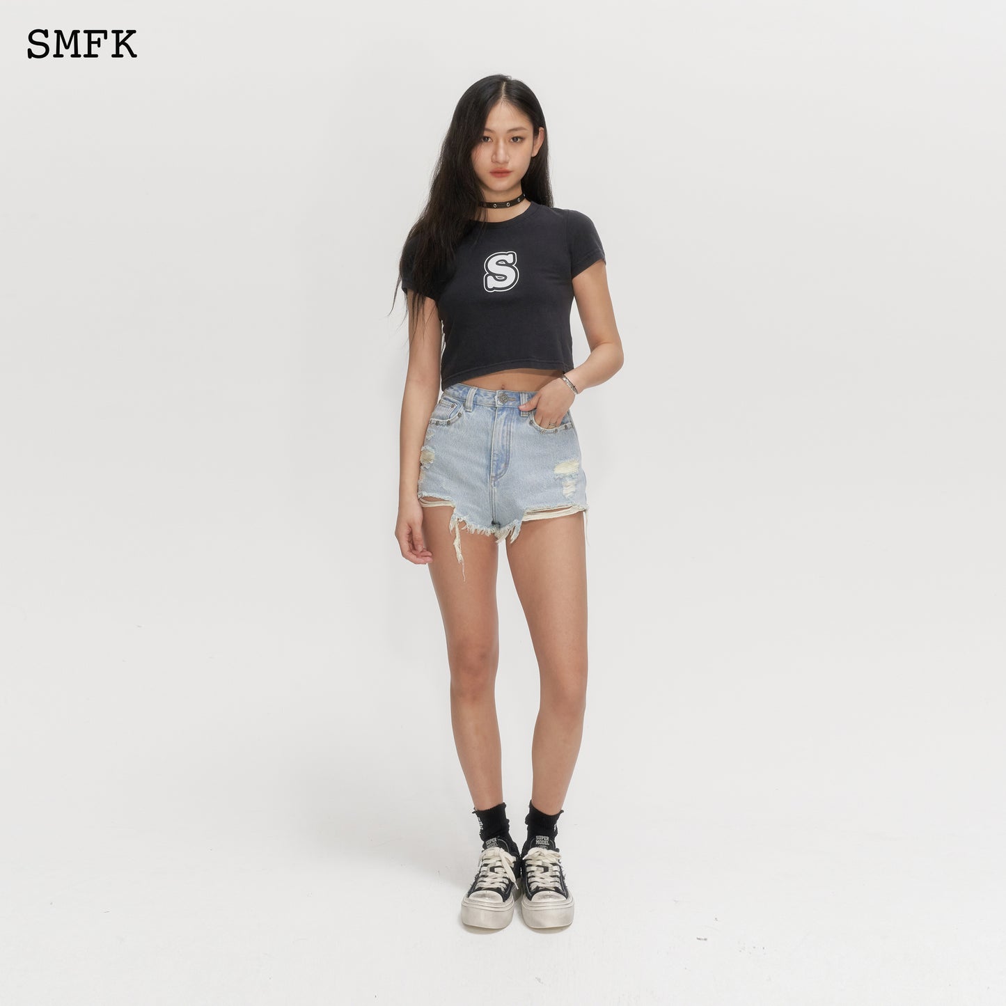 WILDERNESS ROCK BLUE SHORT JEANS