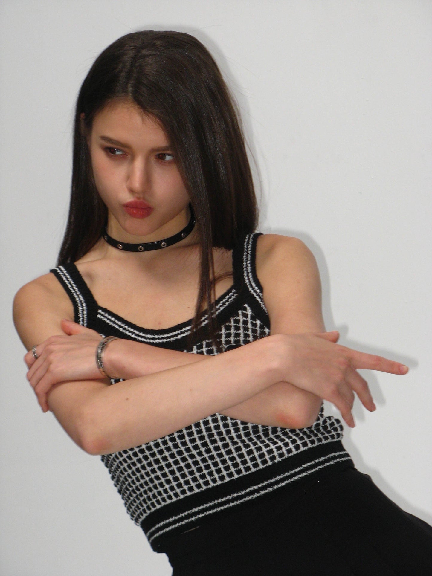COMPASS RETRO BLACK AND WHITE CHECKERED SPORT VEST