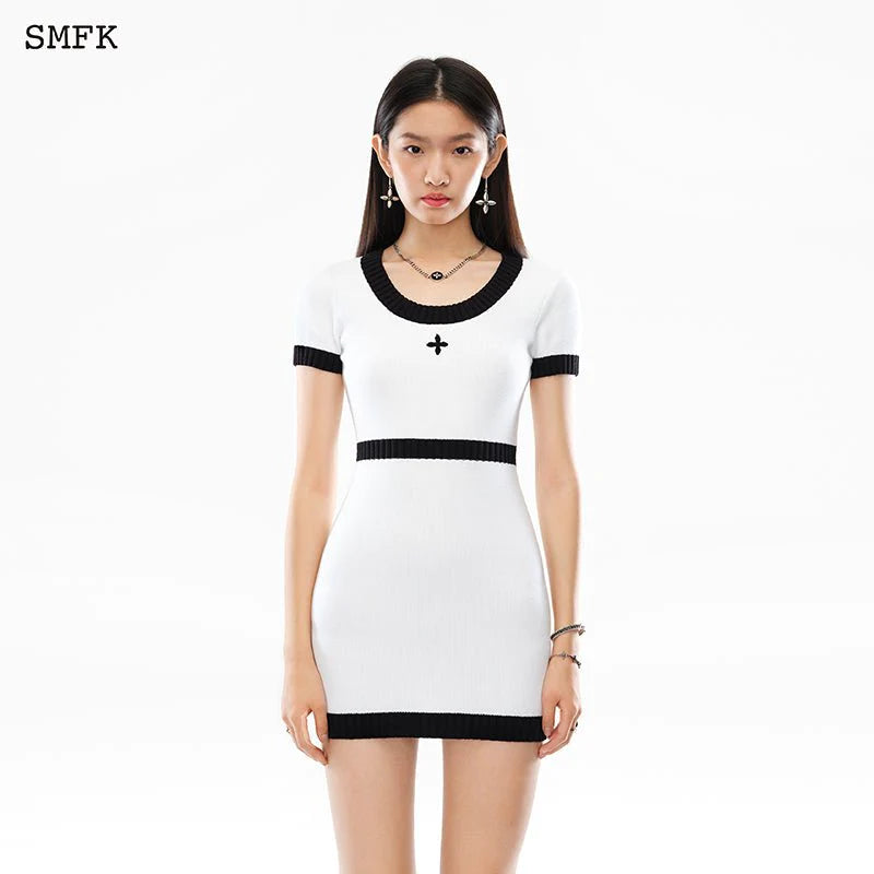 COMPASS CLASSIC CASHMERE KNIT DRESS WHITE