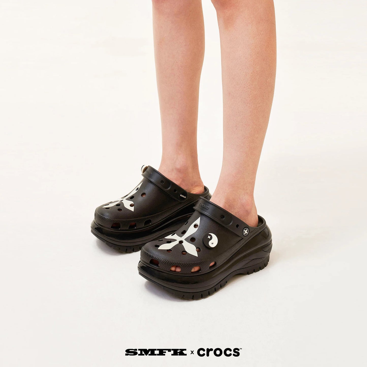 SMFK x Crocs Joint Collection Light Wheel Hole Shoes/Spotted Black